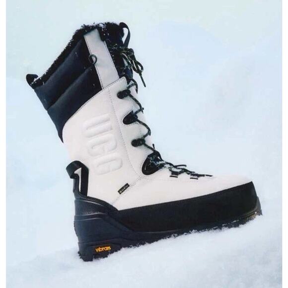UGG Shasta Tall Boots Leather Wool Goretex Waterproof White Men’s 11 Women’s 12 - Picture 1 of 11
